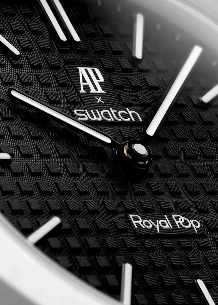 SWATCH “AP” ROYAL POP DARK